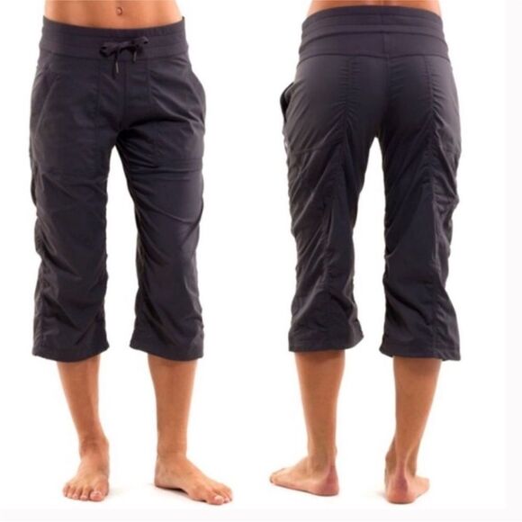 Lululemon Studio Crop Size 8 gray Drawcord At Hem - Picture 1 of 8